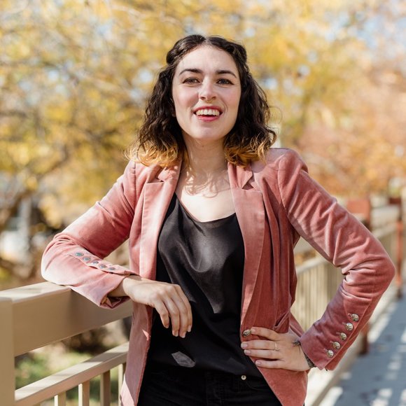 Get To Know Your Posher - Picture 3 of 4